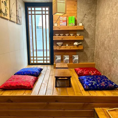 Artravel Myeongdong Hostel โซล ภายนอก รูปภาพ