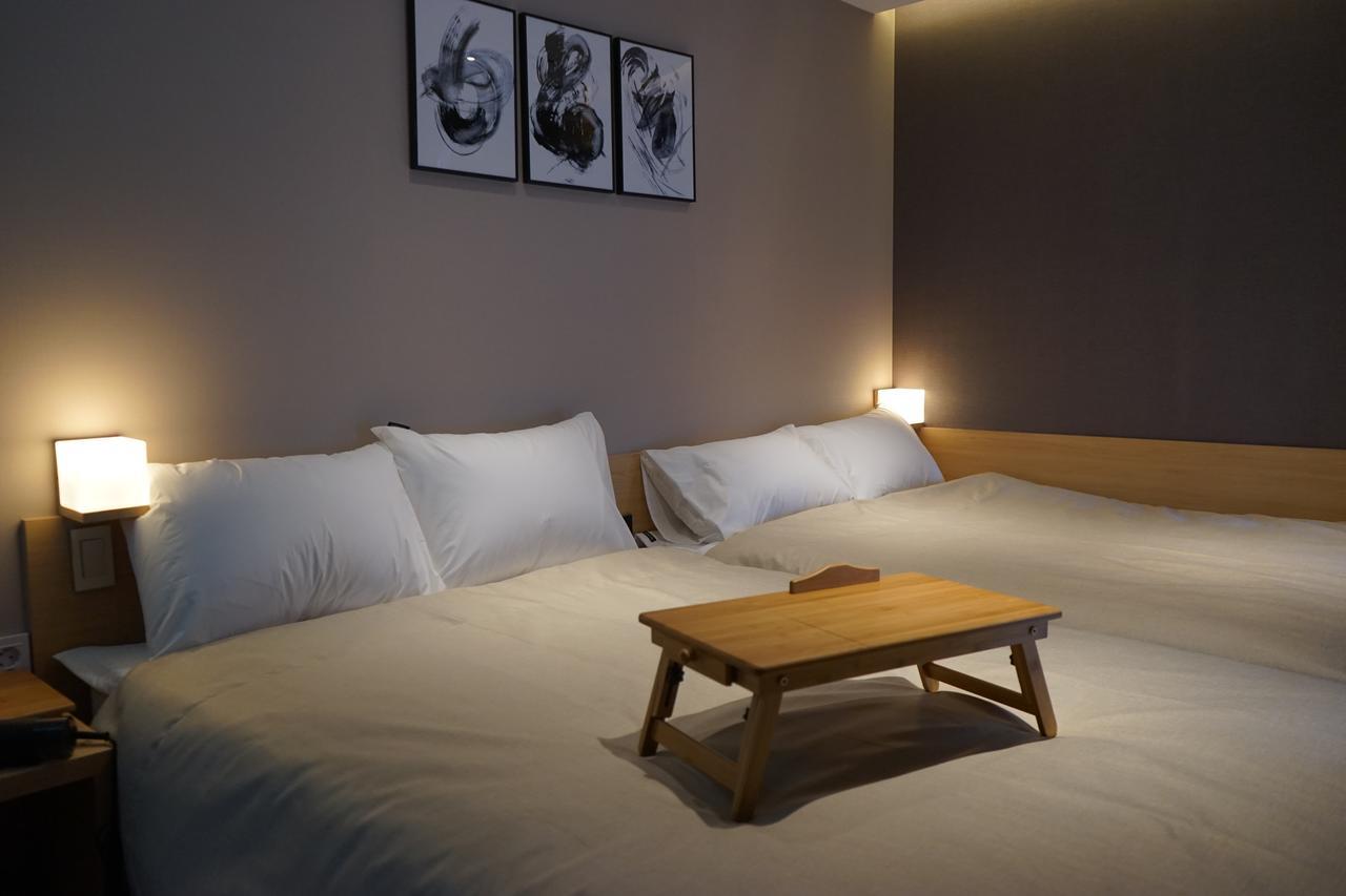 Asrama Artravel Myeongdong *
