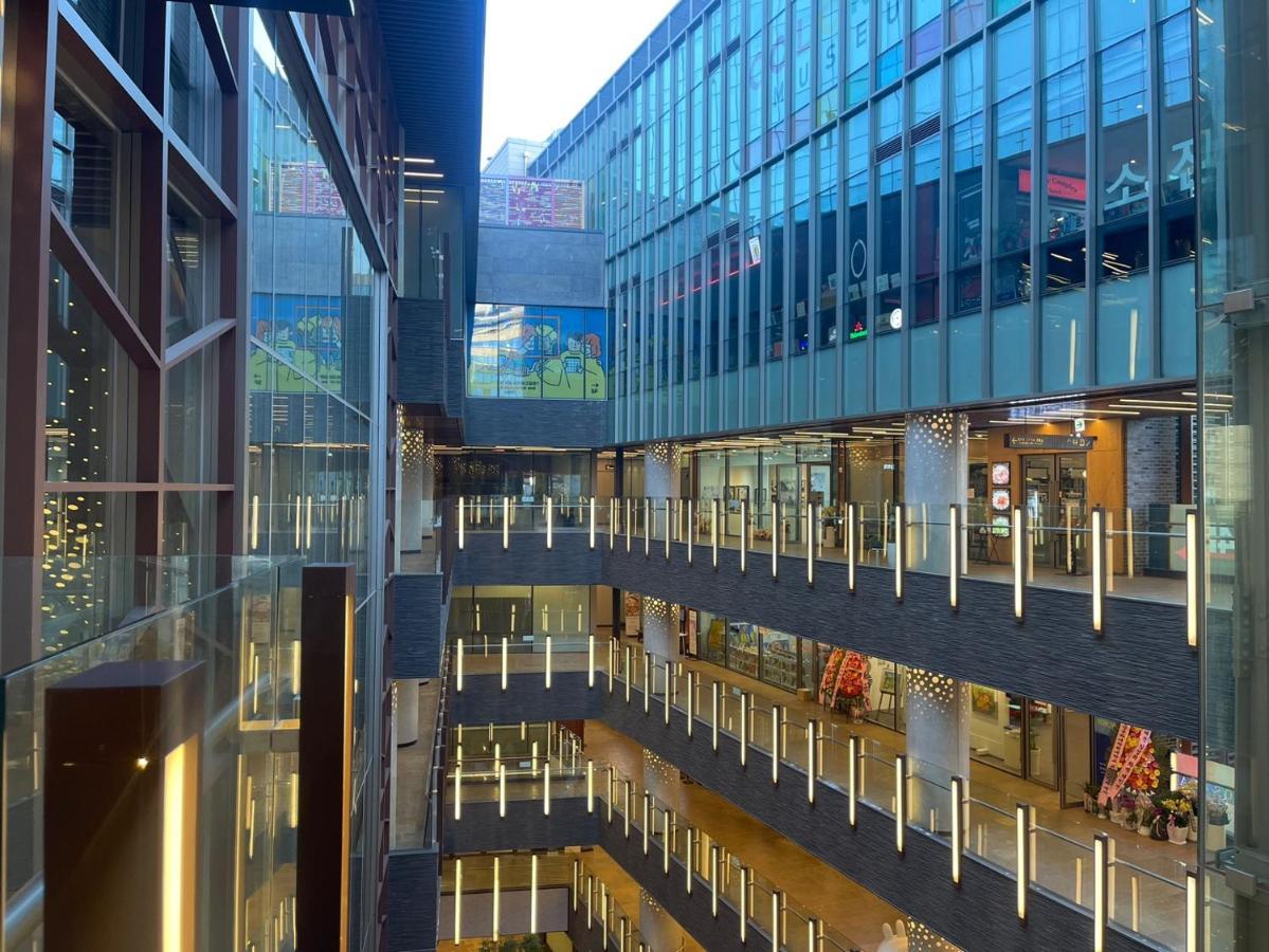 Artravel Myeongdong โซล