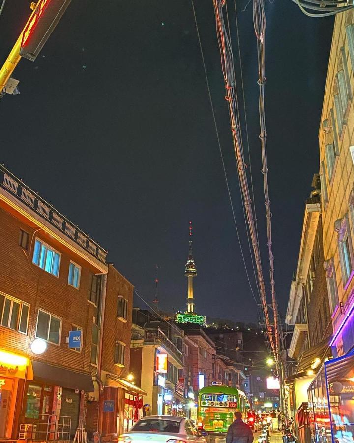 ที่พัก Artravel Myeongdong *